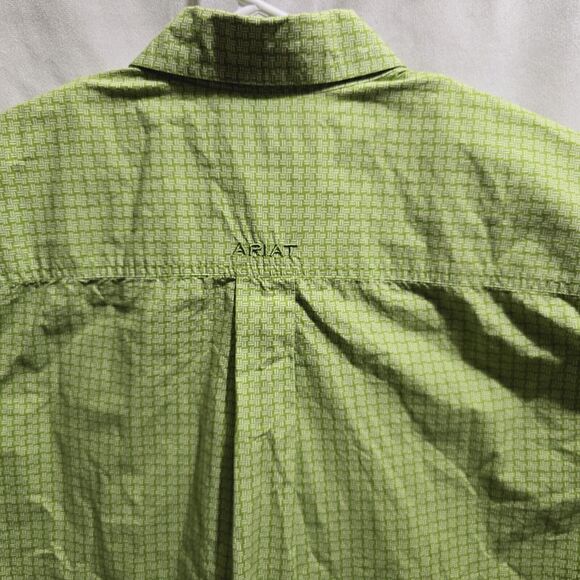 Ariat Shirt Mens Large Lime Green Short Sleeve Button Down Rodeo Western Cowboy - Picture 11 of 12